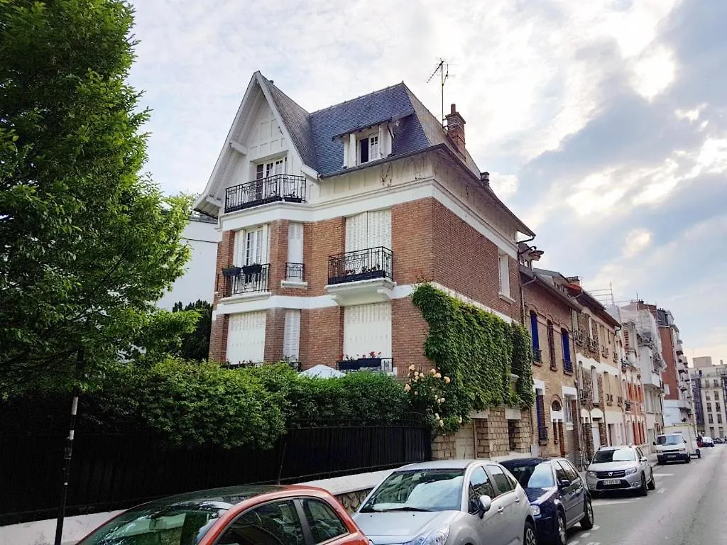 La Romantique Paris