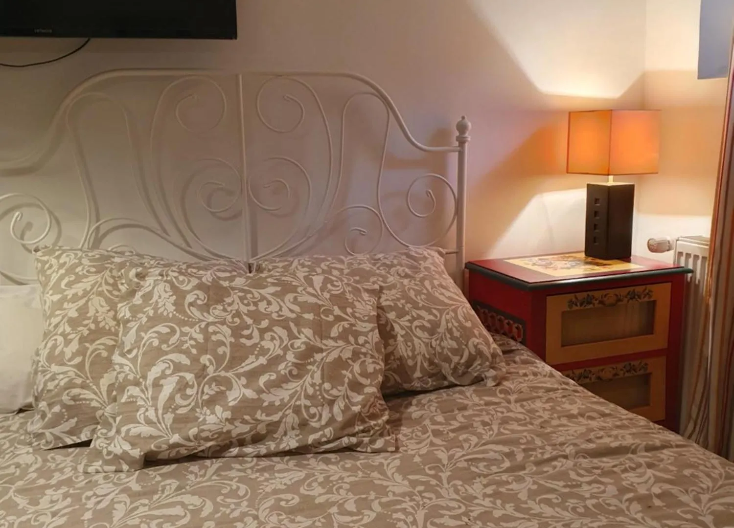 La Romantique Bed & Breakfast